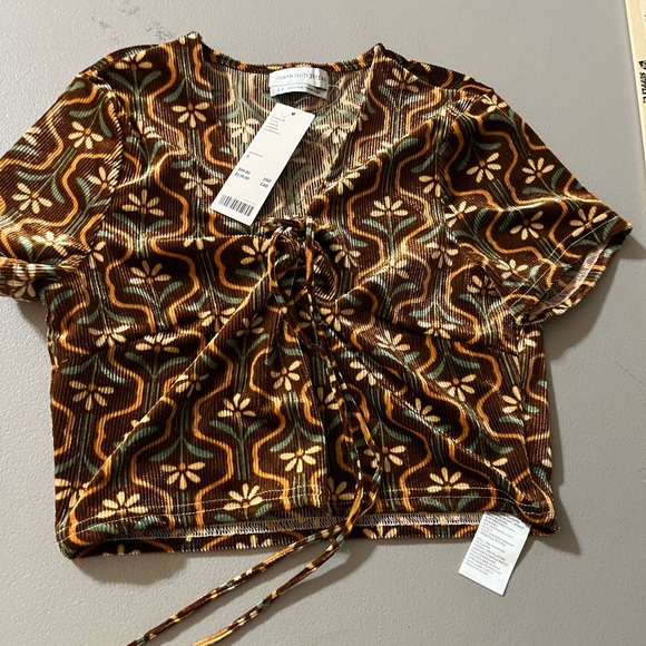 Urban Outfitters Tops - Urban Outfitters Brown Green Gold Patterned Tie-Front Crop Top